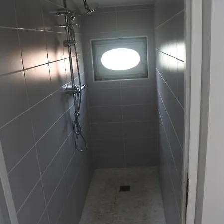 Maison De Village Spacieuse Et Confortable Vakantiehuis