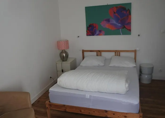 Maison De Village Spacieuse Et Confortable 度假居 *